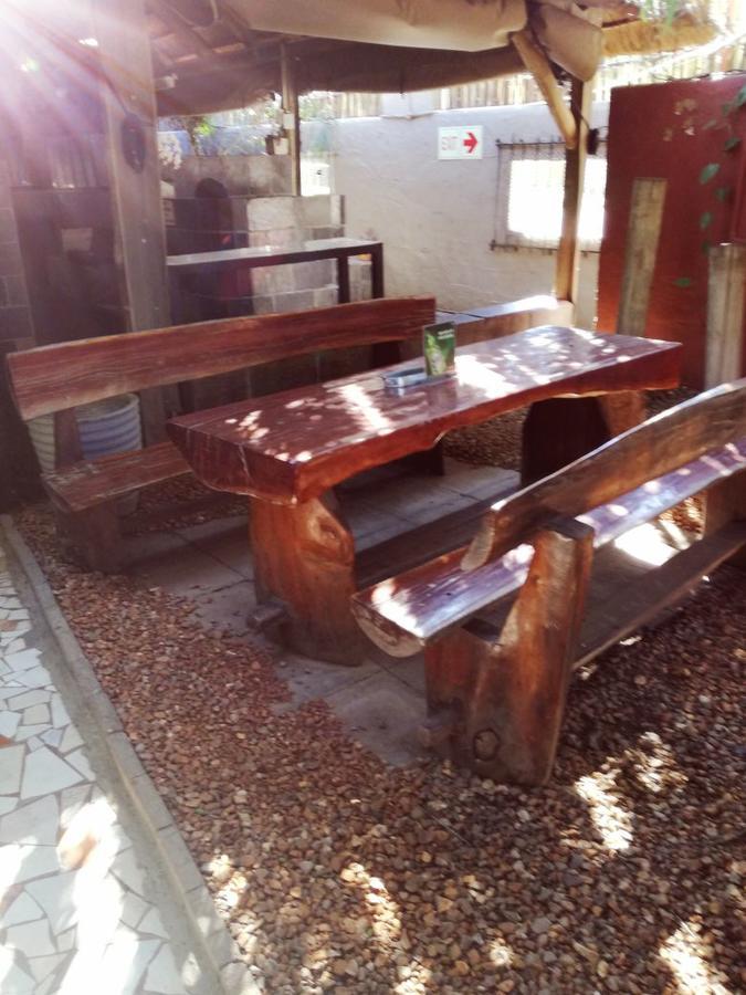 Larona Inn Mafikeng Zewnętrze zdjęcie